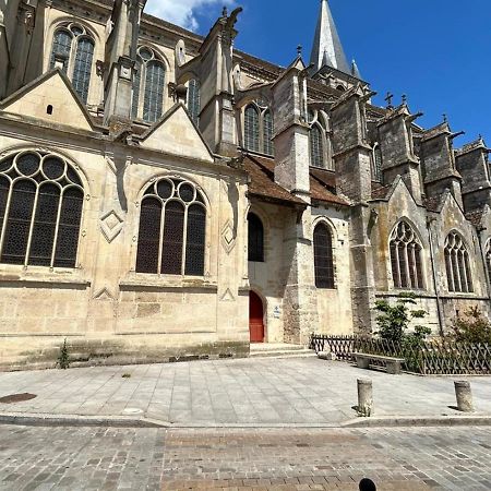 Appartement Cosy Centre Brie Comte Robert Esterno foto